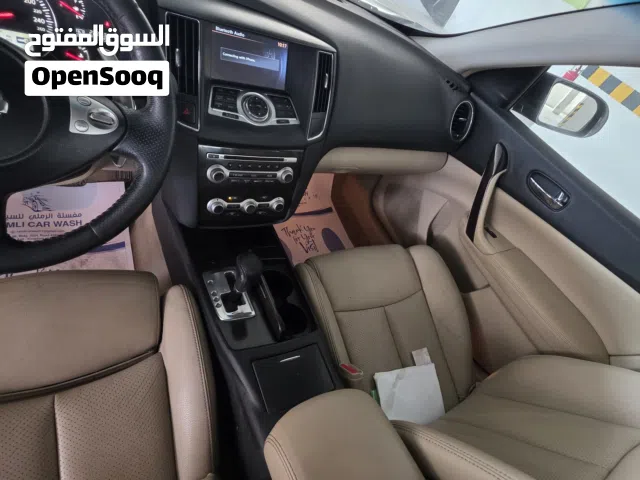 2015, نيسان, مكسيما, SV