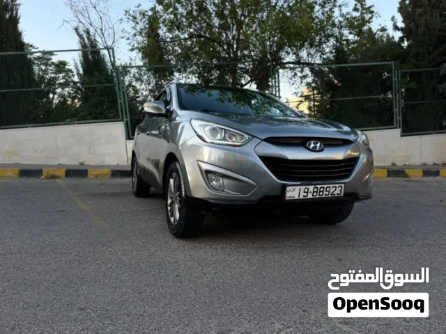 2014 هيونداي توسان Limited