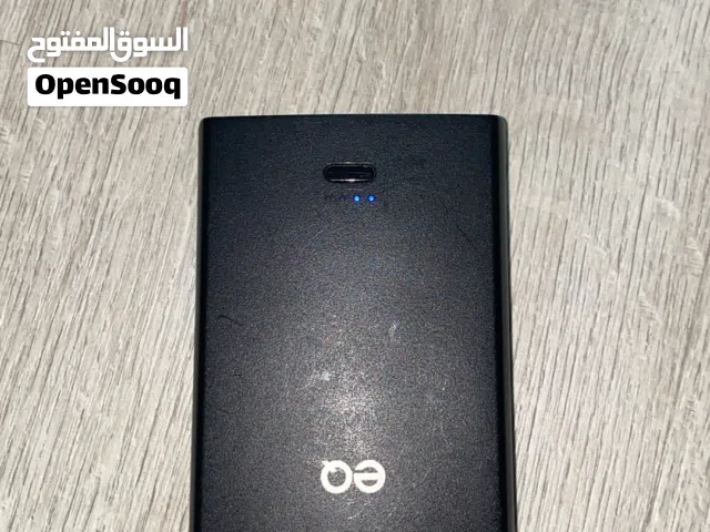 بطاريه شحن لمده ساعه تدوم 18ساعه شغاله ولديه شنته هديه للبطاريه