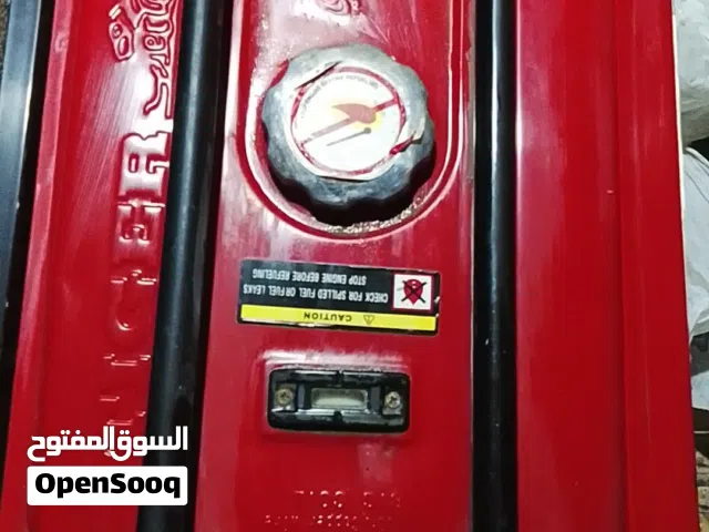 مولدة 10 امبير 2ونص كيفي مستعملة 10مرات فقط برغي ممبدل خيط التشغيل ممبدل