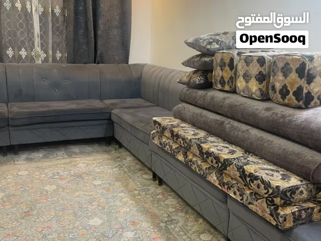 عفش متنوع طقم كنب