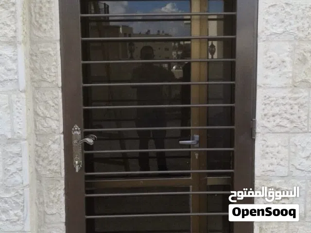 حداد متنقل اعمال الحديد حداد صيانة ابواب  تصليح ابواب حداد متنقل لحام ابواب محددة لأعمال الحديد صيا