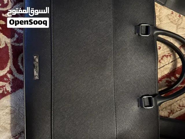 حقيبة جلد فاخر اصلي بحالة ممتازة نوع ALDO