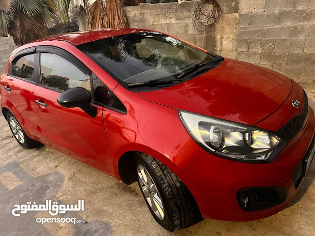 كيا ريو 2013 بالرخصة