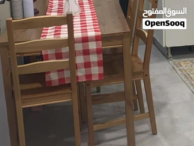 طالوله طعام من ايكا بحاله ممتازه  وتساب فقط