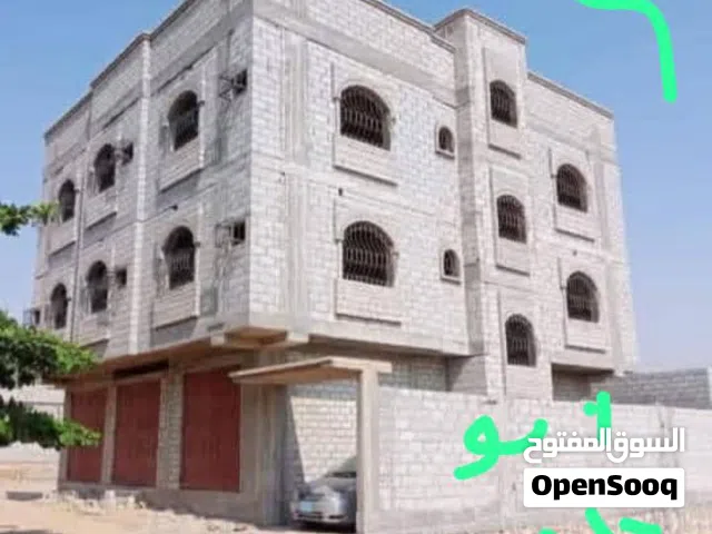 225 m2 5 Bedrooms Townhouse for Sale in Hadhramaut Fuwwah