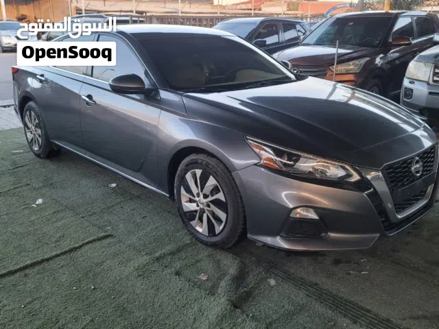 Used Nissan Altima in Ajman