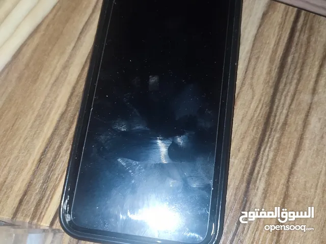 Apple iPhone XS 64 GB in Amman