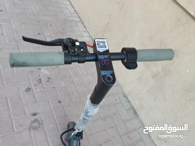 its brand new only 3 days used