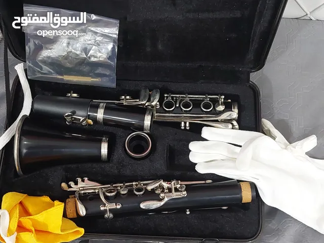كلارنيت  للبيع بحالة ممتازة