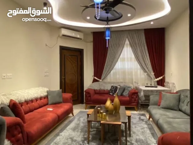 200 m2 More than 6 bedrooms Townhouse for Sale in Basra Saie