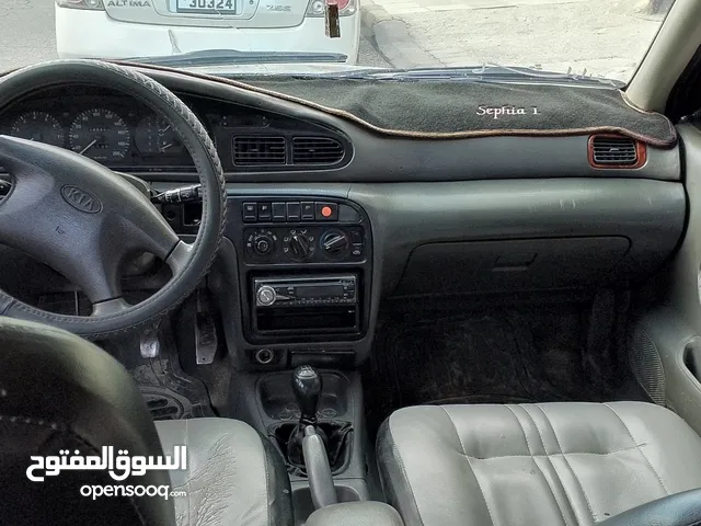 Used Kia Sephia in Zarqa