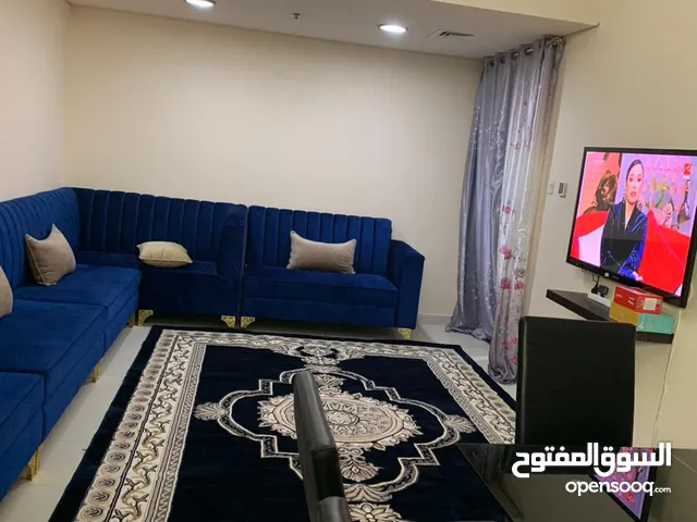 1800ft 3 Bedrooms Apartments for Rent in Sharjah Al Taawun