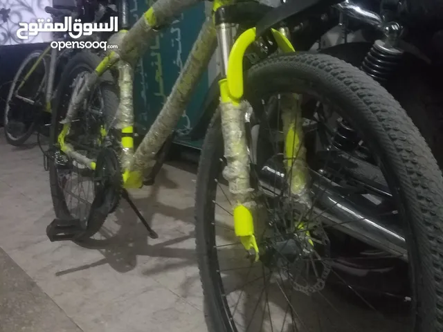 سيكل نضيف 75,000 ريال يمني مستخدم اسبوع بس نضيف كل قطعه فيه الوكاله