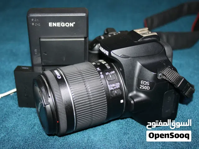 CANON 250D CAMERA.