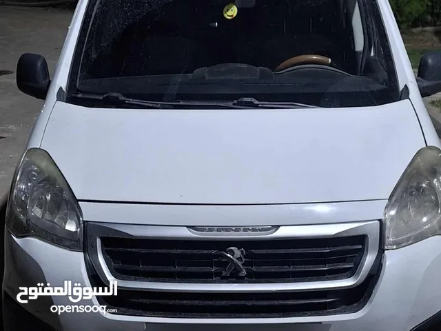 بيجو بارتنر 2018
