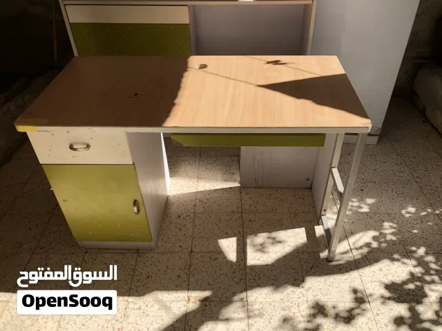 ثلاجة للبيع
