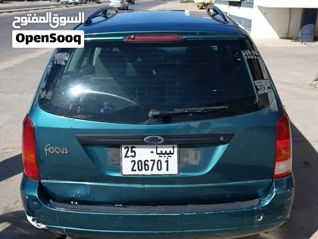 فورد فوكس عائلية موديل 2003