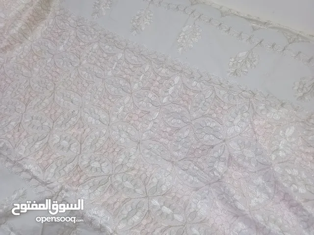 شرشف طاولة سفره جديدمتر ونصف في ثلاثه متر عمل يدوي