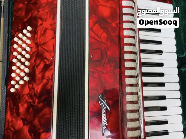 Accordion for urgent sale