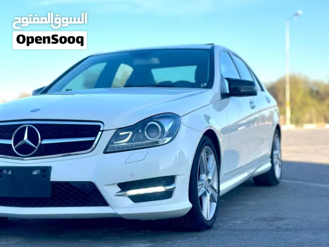 2014 مرسيدس بنز الفئة-C C 300