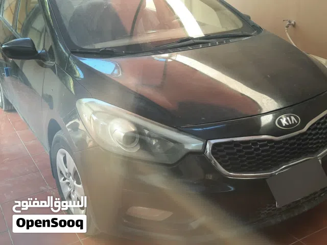 Used Kia Cerato in Tripoli