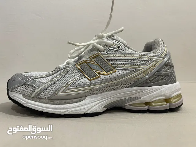 41 Casual Shoes in Hawally