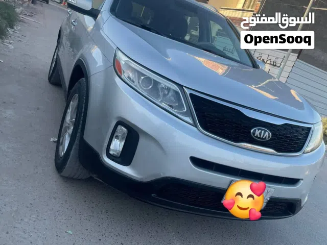 2015 كيا سورينتو Standard