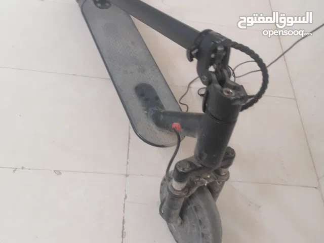 سكوتر للبيع مستعمل 9 اشهر