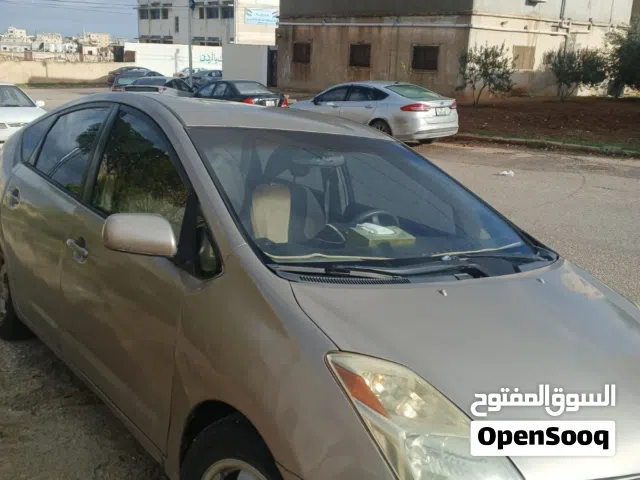 2005 تويوتا بريوس Prius