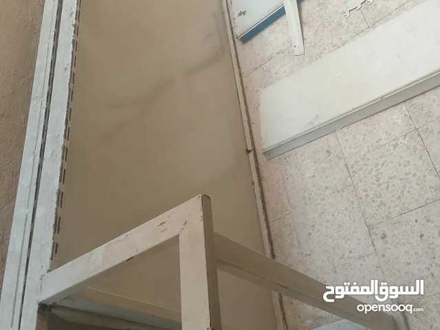 رفوف ديكسون واجهات استعمال خفيف