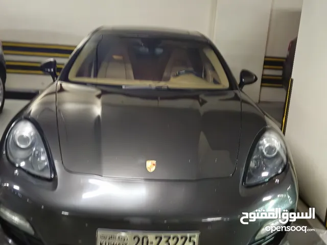 Used Porsche Panamera in Al Ahmadi
