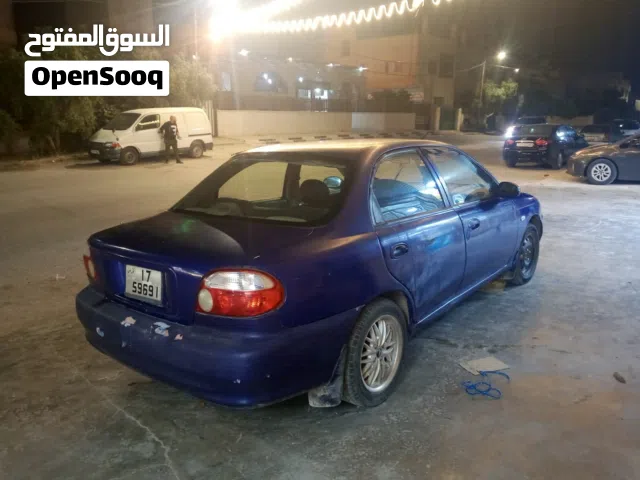 2000 Kia Sephia 2