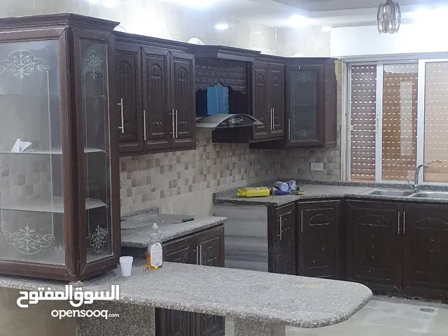 134 m2 5 Bedrooms Apartments for Sale in Irbid Al Rahebat Al Wardiah
