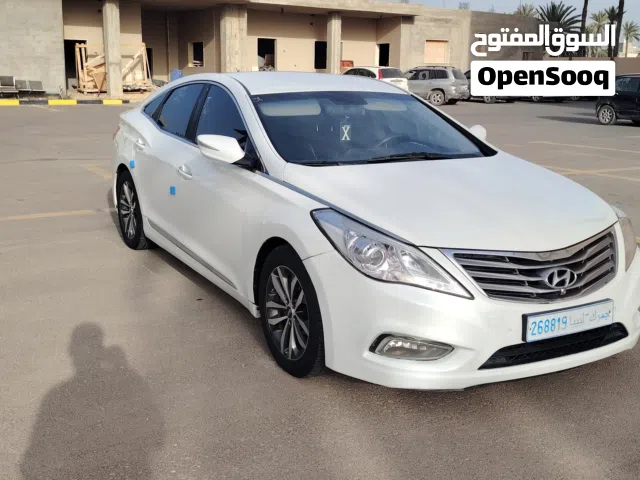 2011 Hyundai Azera Standard