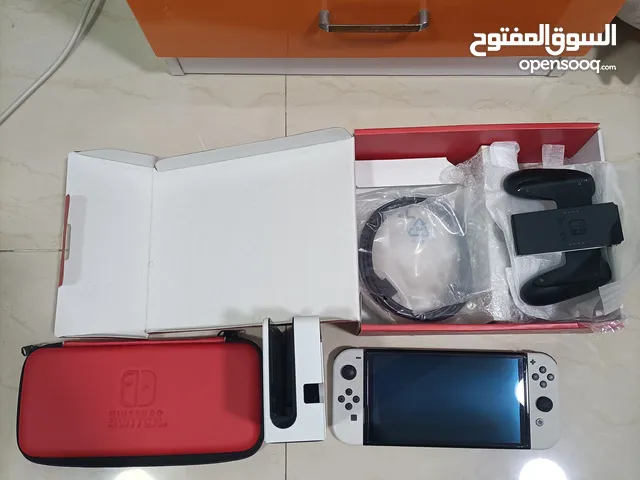 Nintendo Switch Oled (very good condition) حالة جيدة جدا