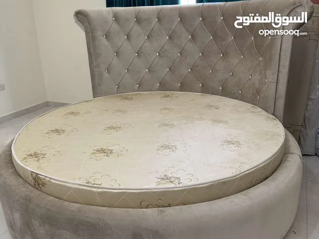 غرفة نوم 4قطع للبيع