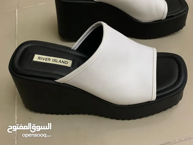 platform sandals