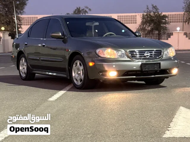 2004 نيسان مكسيما Standard