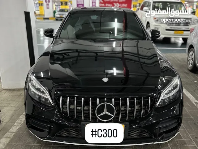 2020 MERCEDES C300 in PERFECT condition with LOW mileage مرسيديس سي بحالة ممتازة و ماشية قليل