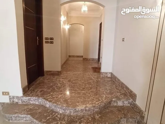 250m2 More than 6 bedrooms Apartments for Sale in Giza Mariotia
