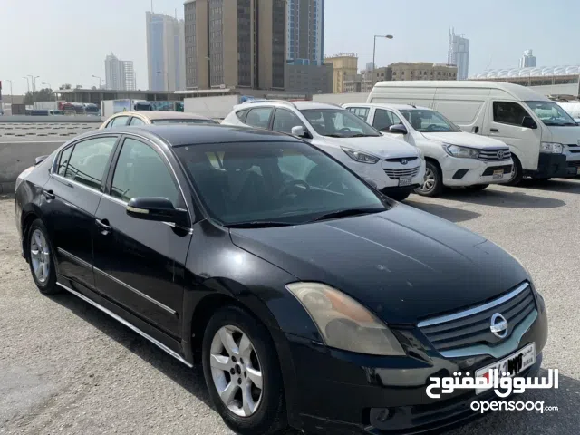 2009, نيسان, التيما, SL