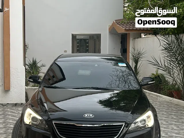 2011 Kia Cadenza Standard