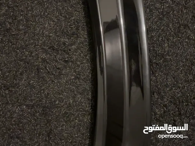 جناح لكزس is يركب على موديل 2007 -2013