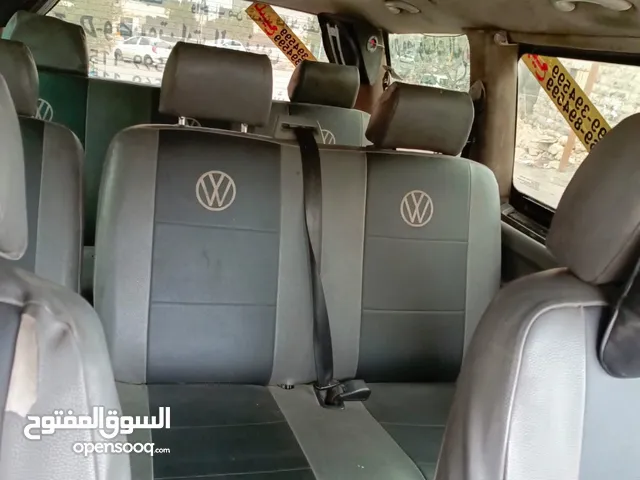 Used Volkswagen Caravelle in Hebron