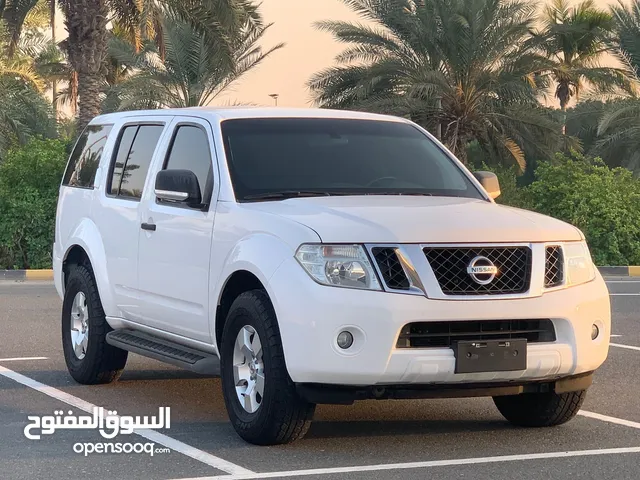 Used Nissan Pathfinder in Um Al Quwain