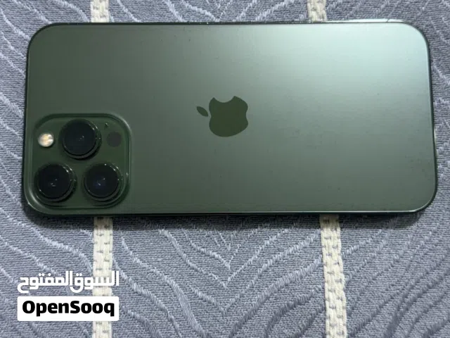 ايفون 13 برو ماكس للبيع قابل للتفاوض