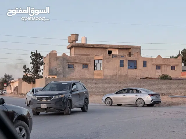 300 m2 More than 6 bedrooms Villa for Sale in Tripoli Airport Road