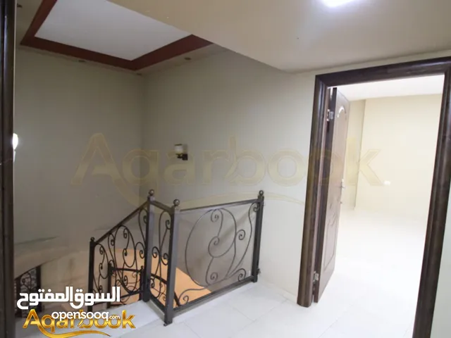 شقة دوبليكس طابقين مميزة للايجار خلف فانيلا الطيرة