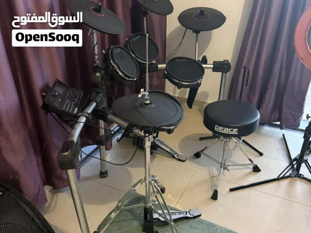 Electronic drum kit